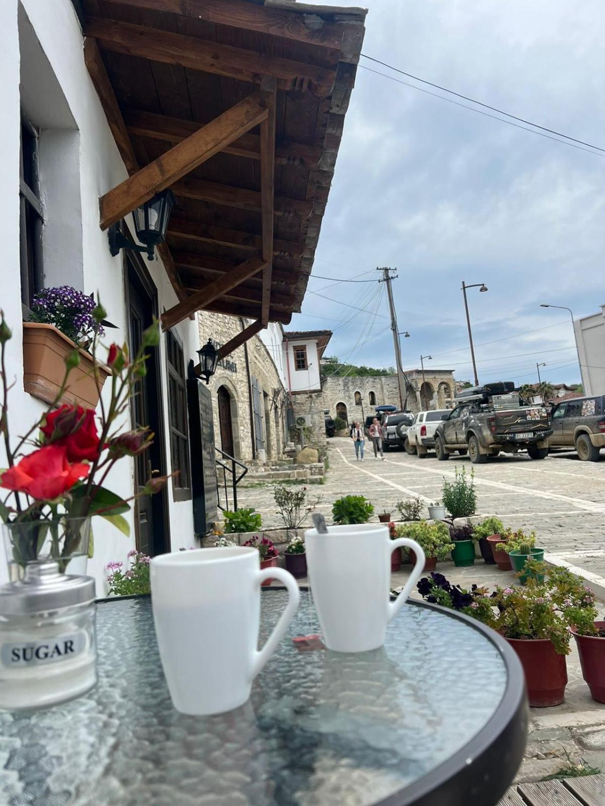 Hotel Omer Berat Quarto foto