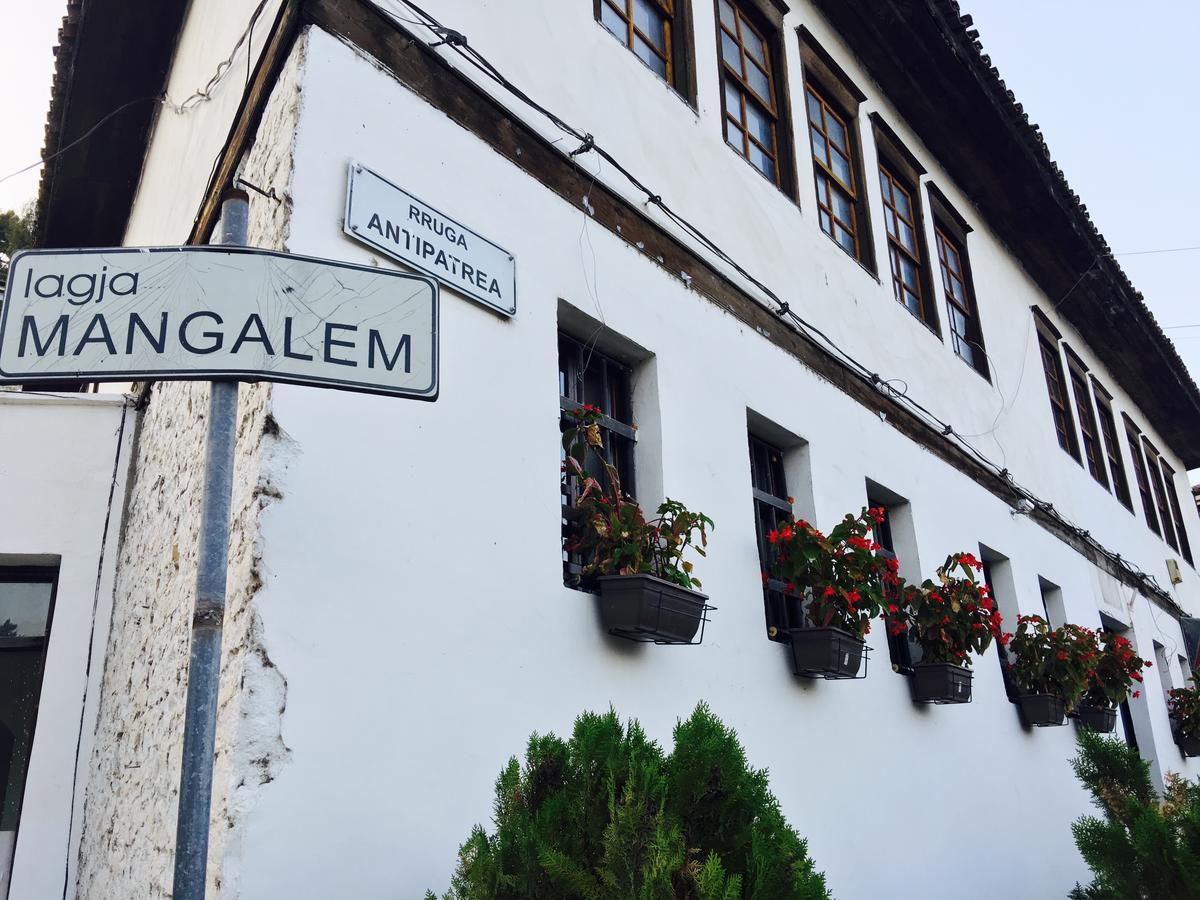 Hotel Omer Berat Exterior foto